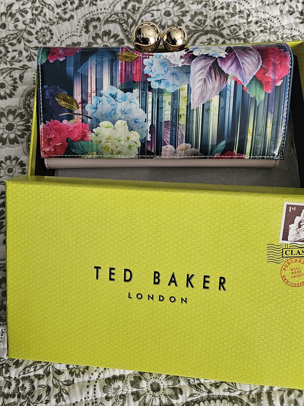 Ted Baker Floral Multifloral Coin Clasp Wallet - Pink & Blue